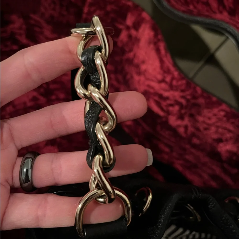 Kate Spade Black Leather Women's Bucket Bag - Picture 5 of 10